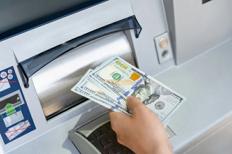 Depósitos bancarios crecen a ritmo histórico y superan los $21,600 millones a septiembre