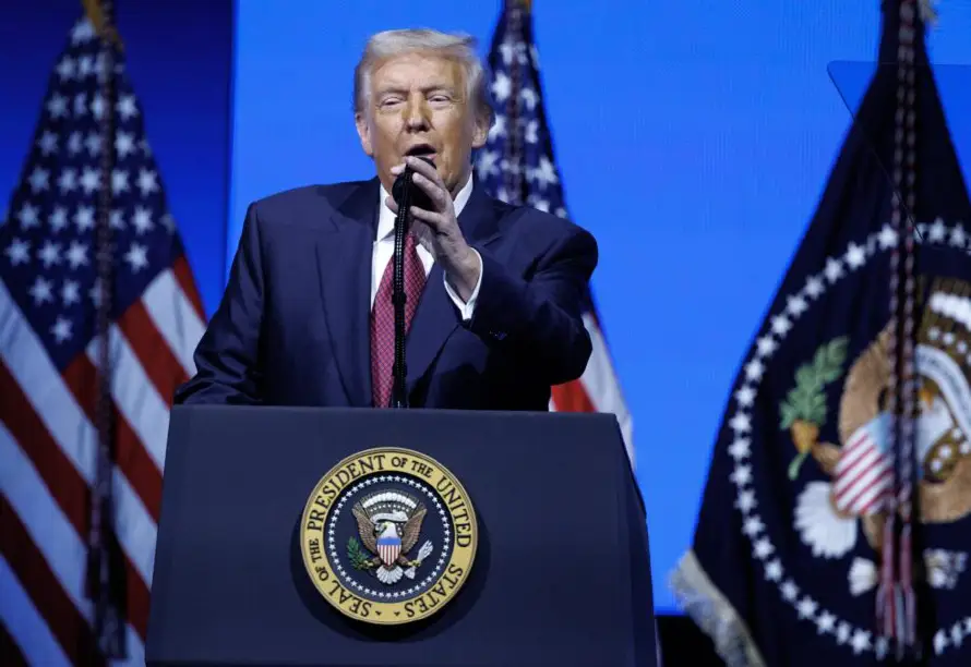 Trump dice que "Miami será un refugio" para "escapar del régimen comunista de Nueva York"