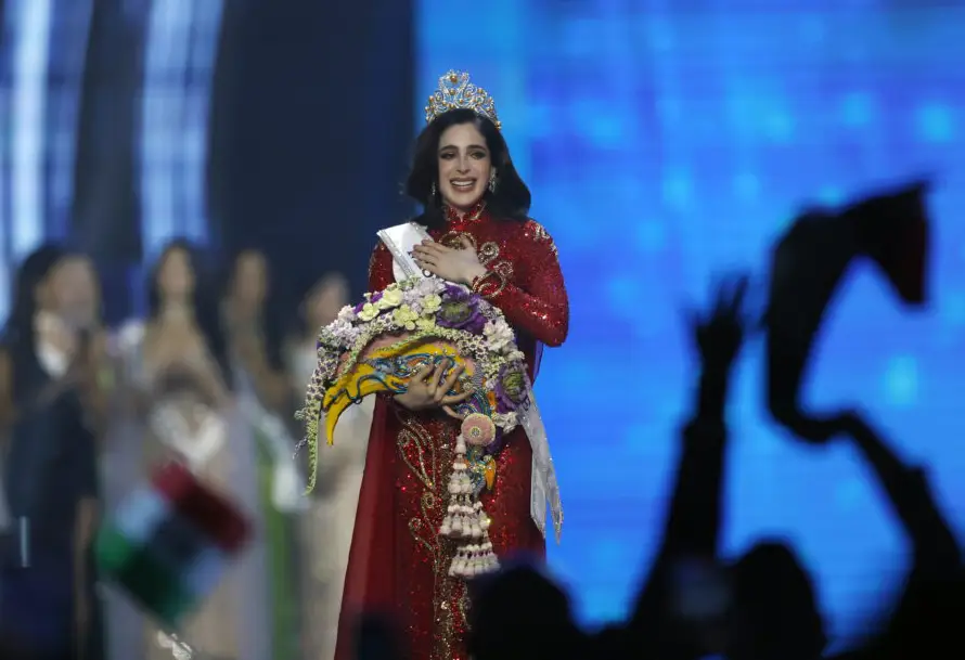 La Mexicana Fátima Bosch gana Miss Universo 2025 en Tailandia