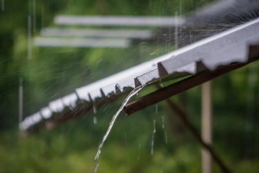 Lluvias podrían acompañar a los salvadoreños en la tarde y noche de este miércoles, según Medio Ambiente