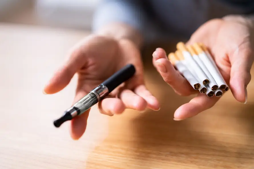 Vapeadores crean una asociación en El Salvador, Gobernación aprobó sus estatutos