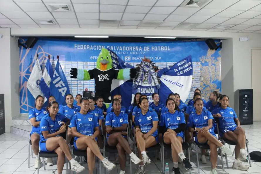 Selecta Femenina prevé un partido exigente ante Honduras en su debut eliminatorio