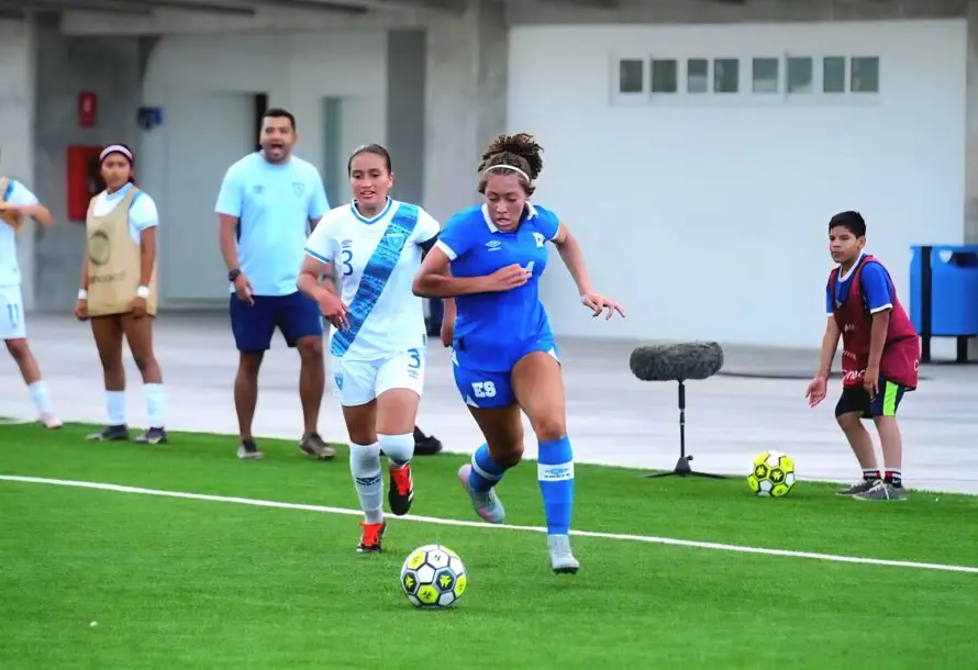 La Sub-16 femenina debuta con triunfo en torneo UNCAF en Managua