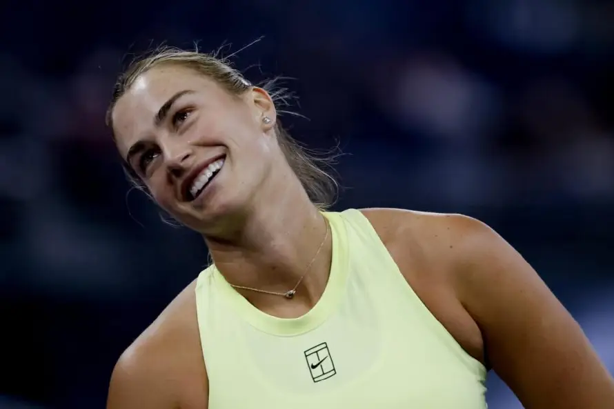 La bielorrusa Arina Sabalenka se opone a la participación de mujeres transgénero en el tenis