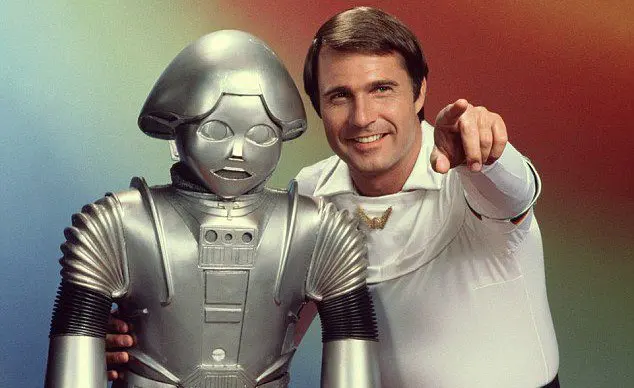Fallece Gil Gerard, estrella de la serie "Buck Rogers en el siglo XXV", a los 82 años