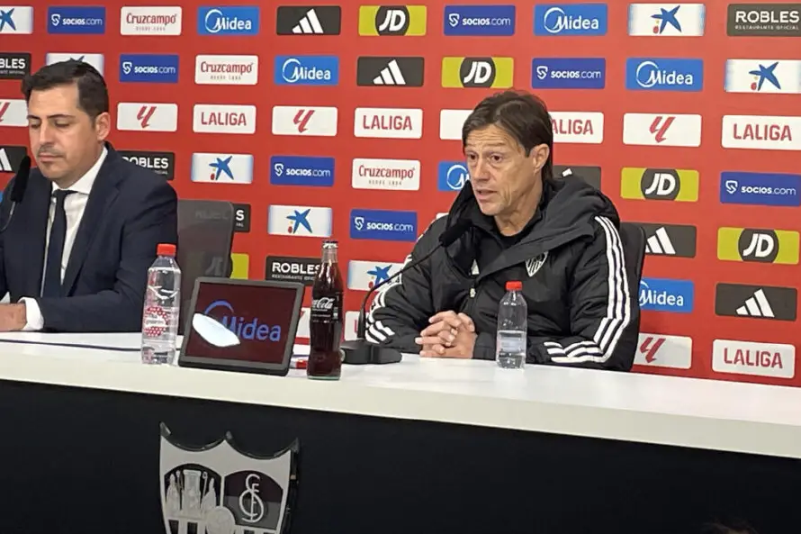 El Técnico del Sevilla dice que el Madrid tiene los "mejores del mundo; Vinícius, Mbappé y Bellingham"