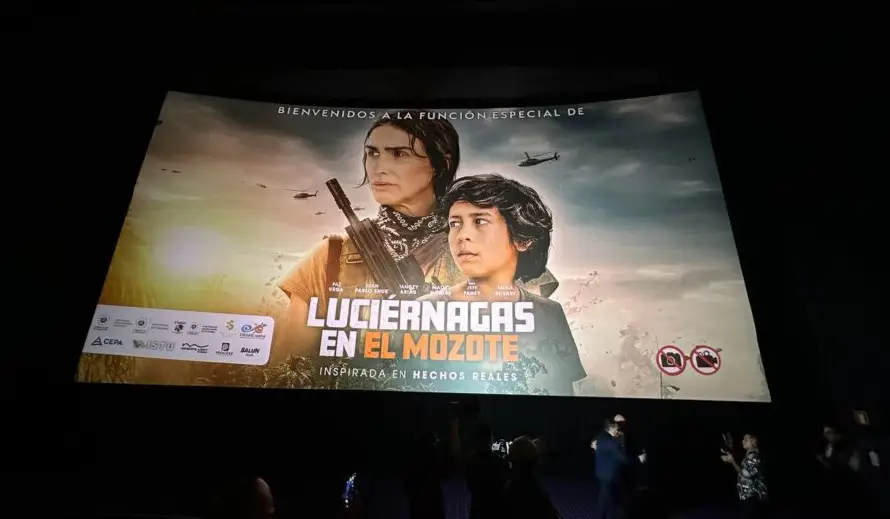 La película "Luciérnagas en El Mozote" celebró su premier en El Salvador