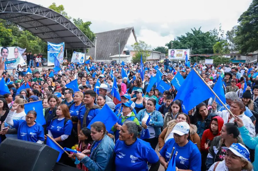 Tres militantes del Partido Nacional lesionados en ataque con explosivos en Honduras