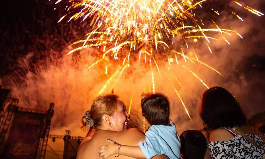 Canal 2 transmitirá este sábado la tradicional noche de Luces Campero