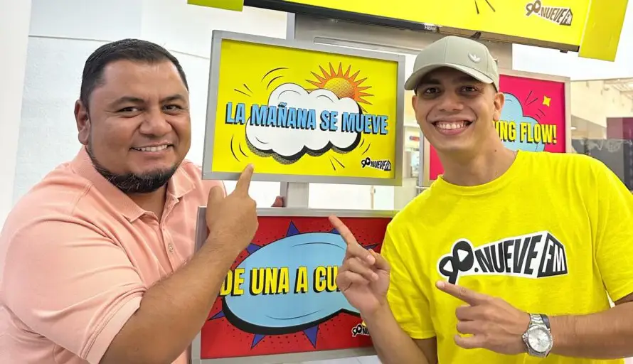 90Nueve FM, la nueva radio salvadoreña con una propuesta trendy y cabina abierta al público