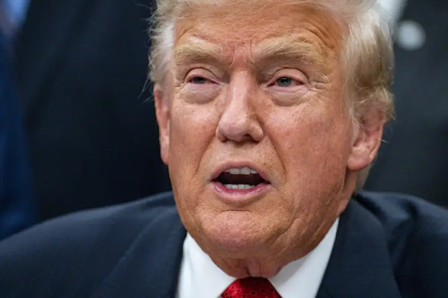 Casa Blanca lanza web contra medios y periodistas que critican a Trump