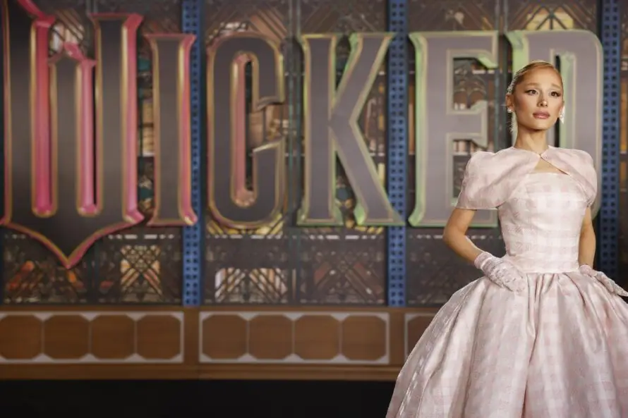 El autor de la novela que inspiró "Wicked" anuncia una precuela sobre Galinda