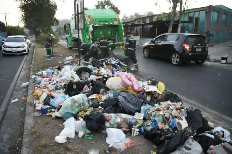 San Salvador Este fija nuevas tasas por basura para comercios, industrias, instituciones y prestadores de servicios