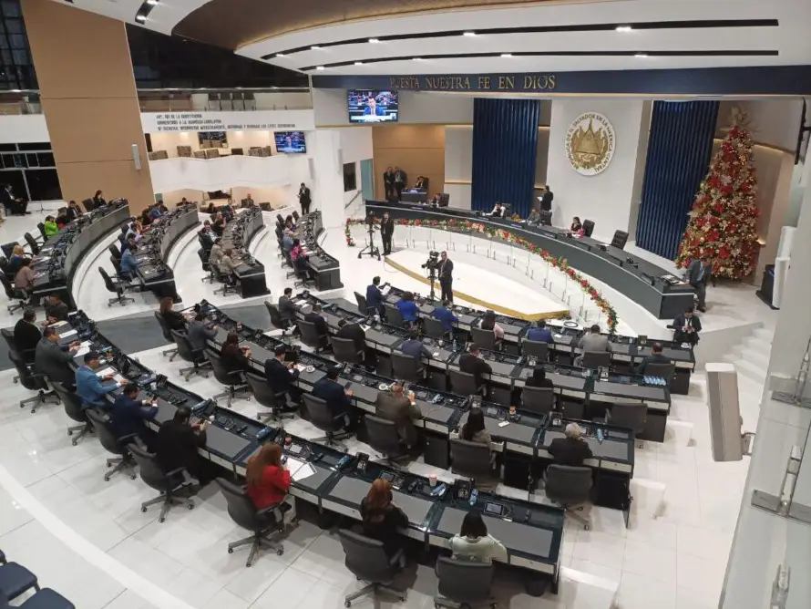 Asamblea aprueba incorporar $267 millones para "atender prioridades estratégicas del gobierno"