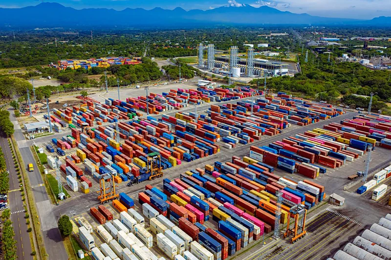 Exportaciones inician 2026 con alza de 8.5 % en valor y 33.8 % en volumen