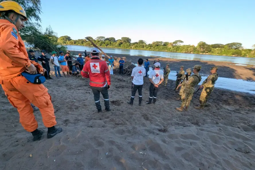 Instituciones de socorro buscan a joven que desapareció en el Lempa durante Navidad