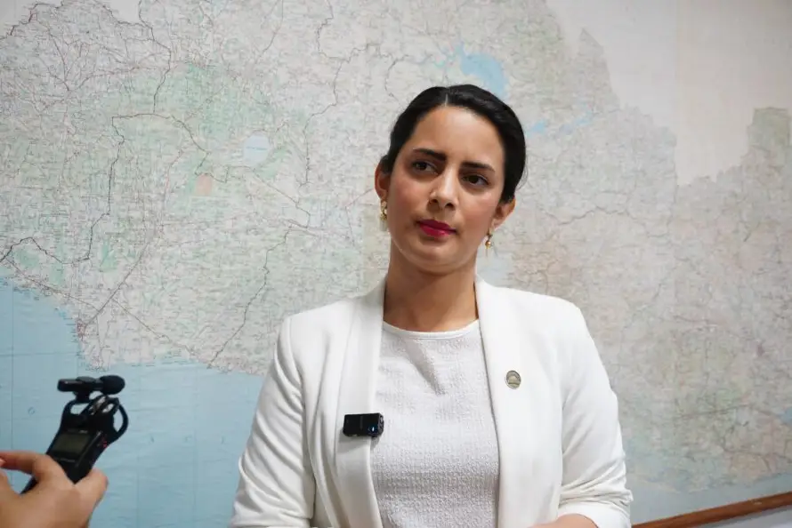 Claudia Ortiz descarta "categóricamente" alianza de Vamos con partidos para elecciones 2027