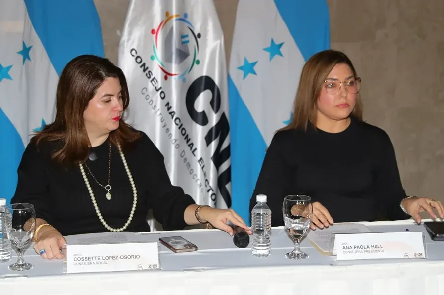 En Honduras "solo falta que le metan fuego al Consejo Nacional Electoral", dice consejera