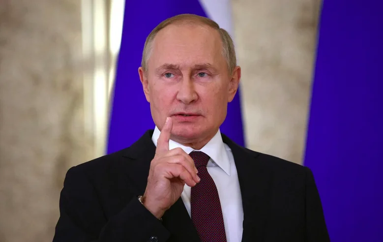 Putin admite que habló con EE.UU. sobre una posible operación a la venezolana en Cuba