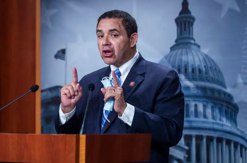 Trump indulta al congresista demócrata Henry Cuéllar, acusado de recibir sobornos