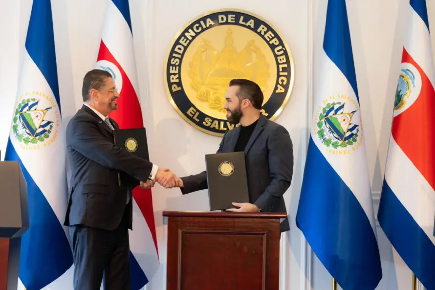 Chaves destaca liderazgo de Bukele y resalta beneficios del Escudo de las Américas para la región