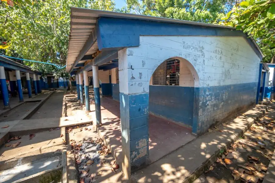 Al menos 11 escuelas ya fueron intervenidas con el programa Dos Escuelas por Día en Santa Ana, según la DOM
