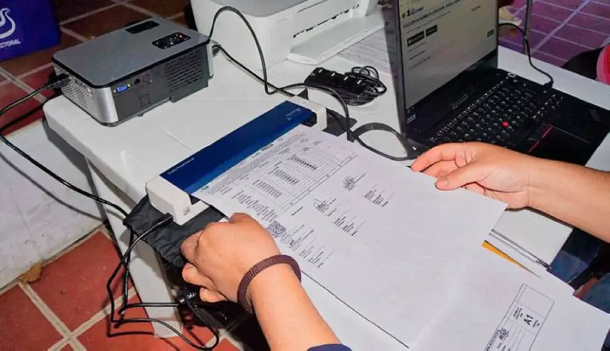 Renovación de equipo tecnológico para JRV y mesas de escrutinio costará $18.4 millones para comicios del 2027