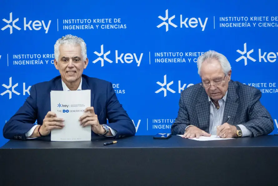 Fundación J. Borja sella alianza con Instituto KEY para impulsar el talento en ingeniería