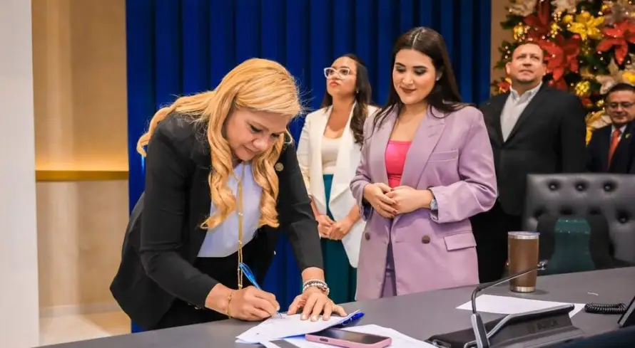 Suprimen de la Constitución porcentaje mínimo del presupuesto estatal asignado al Órgano Judicial