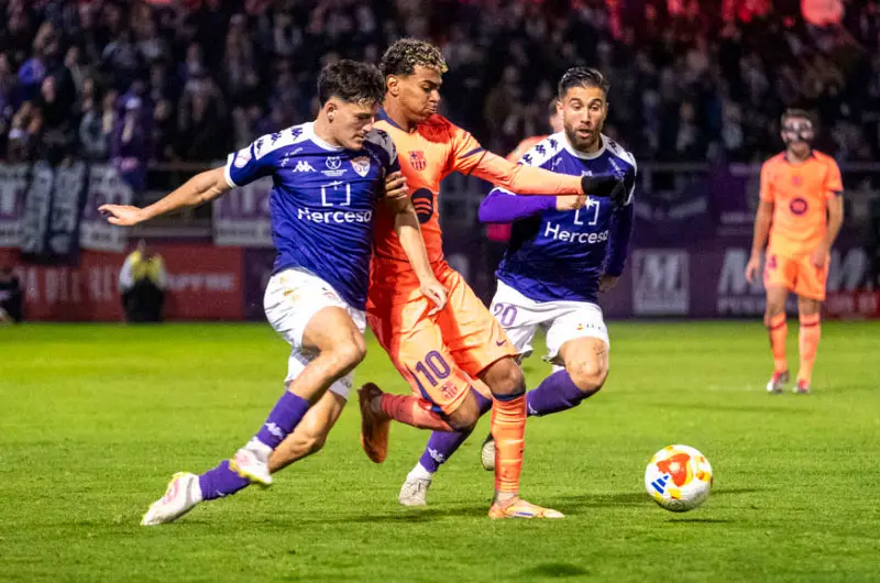 Christensen y Rashford clasifican al Barcelona en el tramo final