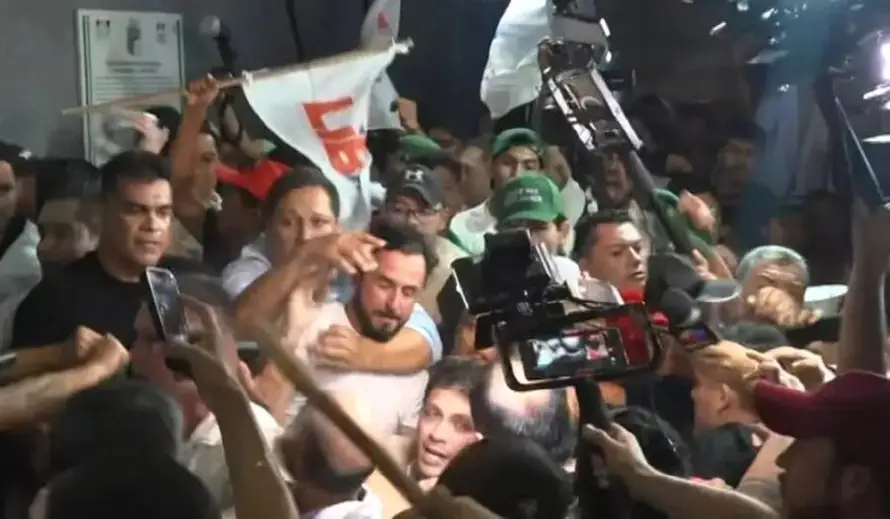 Agresiones físicas y verbales marcan el preludio de las elecciones regionales en Bolivia
