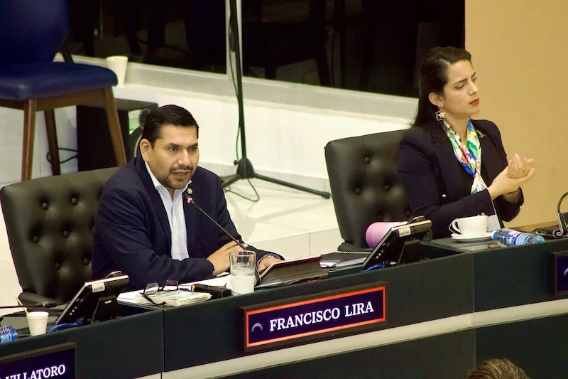 Oposición califica presupuesto 2026 de inconstitucional y no transparente