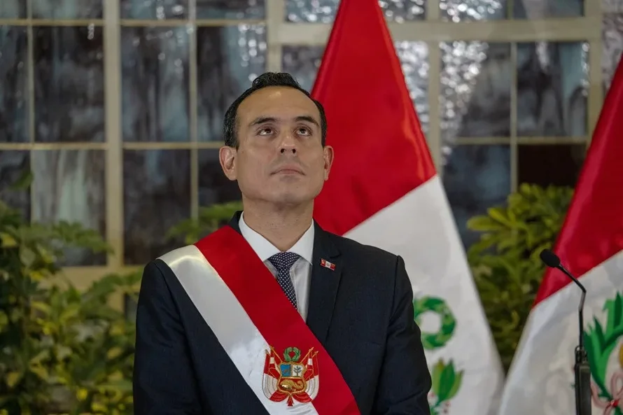 La Fiscalía de Perú investiga al presidente Jerí por vínculos con empresario chino