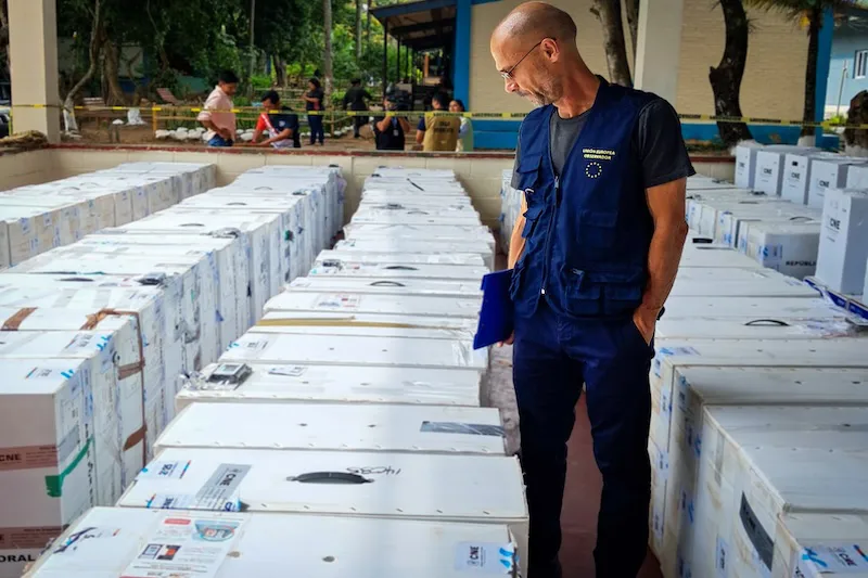 Honduras, sin ganador oficial y un polémico escrutinio a dos semanas de las elecciones