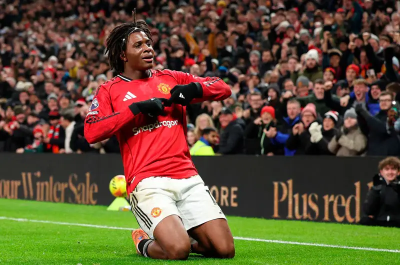 El Manchester United derrota con sufrimiento al Newcastle en el arranque del "Boxing Day"