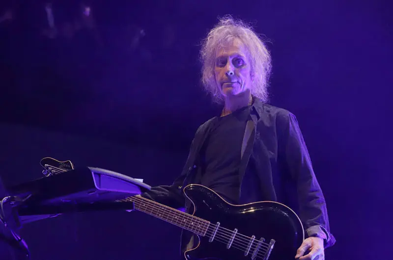 Perry Bamonte, guitarrista de la banda británica The Cure, fallece a los 65 años