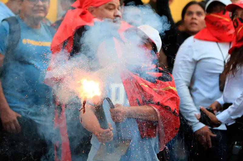 Alcalde de Tegucigalpa pide mantenerse en "insurrección pacífica permanente"