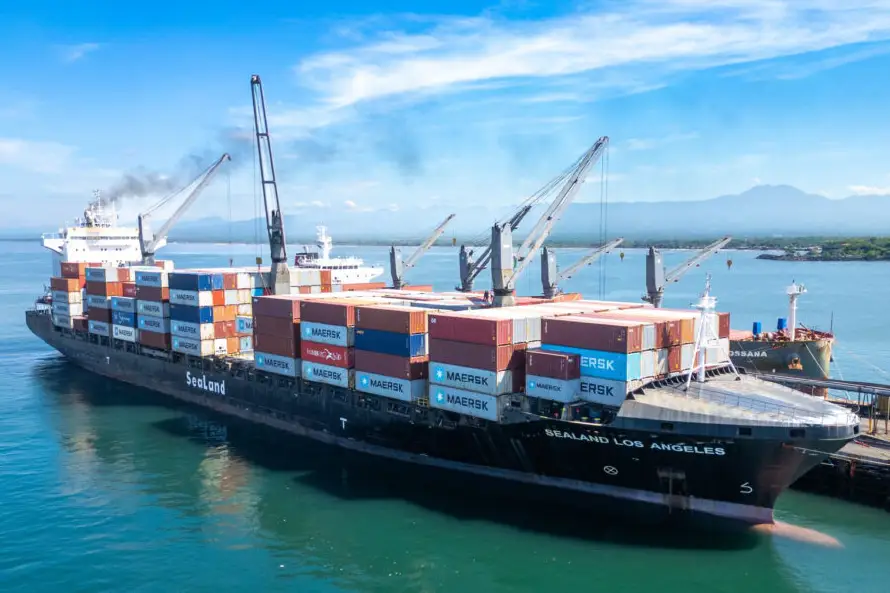 Guatemala incrementa la demanda de contenedores en puerto de Acajutla