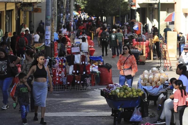 El entusiasmo de los hondureños después de votar se convirtió en descontento