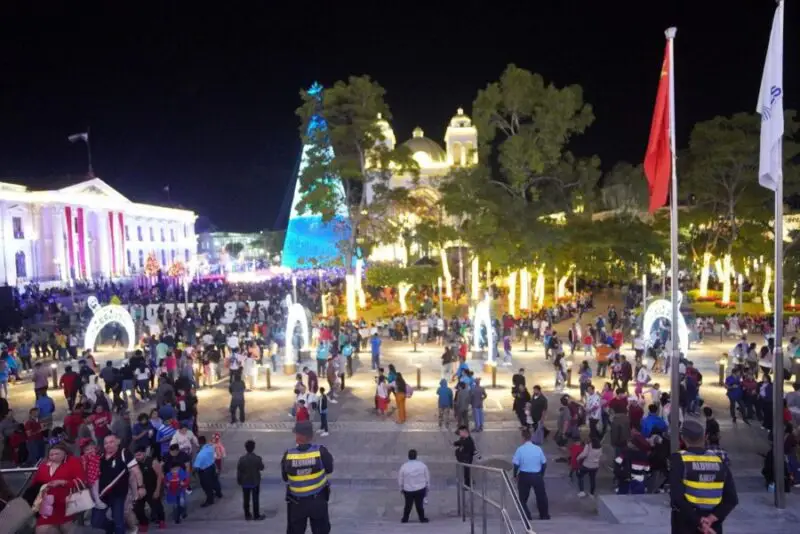 Estas serán las calles con restricción vehicular por la Villa Navideña en el Centro Histórico