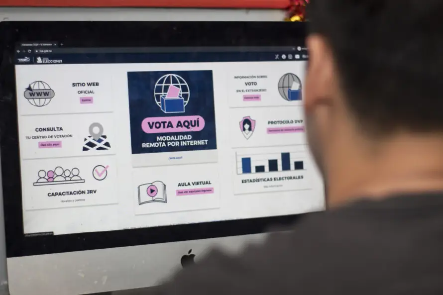Plazo para definir sistemas de votación remota por internet y electrónica presencial 2027 vence el sábado