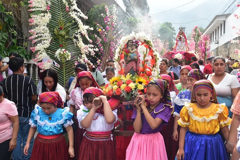 El Festival de Flores y Palmas de Panchimalco es declarado por la Unesco como "Patrimonio Cultural Inmaterial de la Humanidad" 