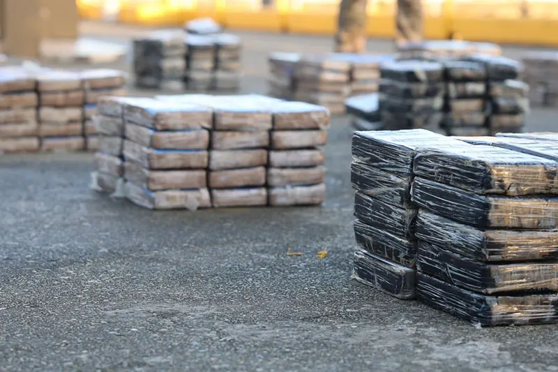 Incautan tres toneladas de cocaína en Costa Rica tras persecución en el Pacífico central