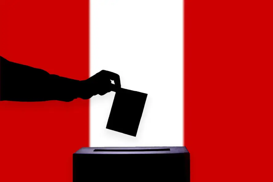 Más de 8,000 candidatos solicitan participar en las elecciones del próximo año en Perú