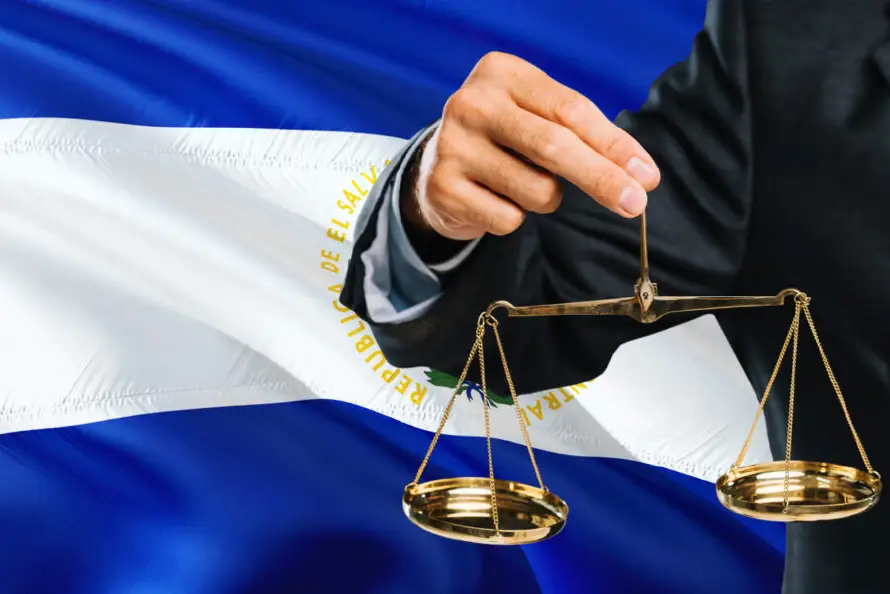 Estado salvadoreño gana arbitraje a empresa de telecomunicaciones guatemalteca