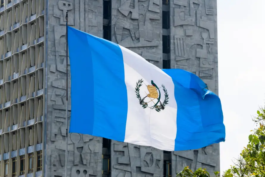 Guatemala proyecta crecer un 4.1 % en 2026 respaldada por las remesas