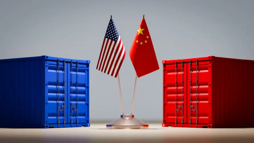 La guerra comercial de Trump tensa el comercio global e impacta en los bolsillos en EE.UU.