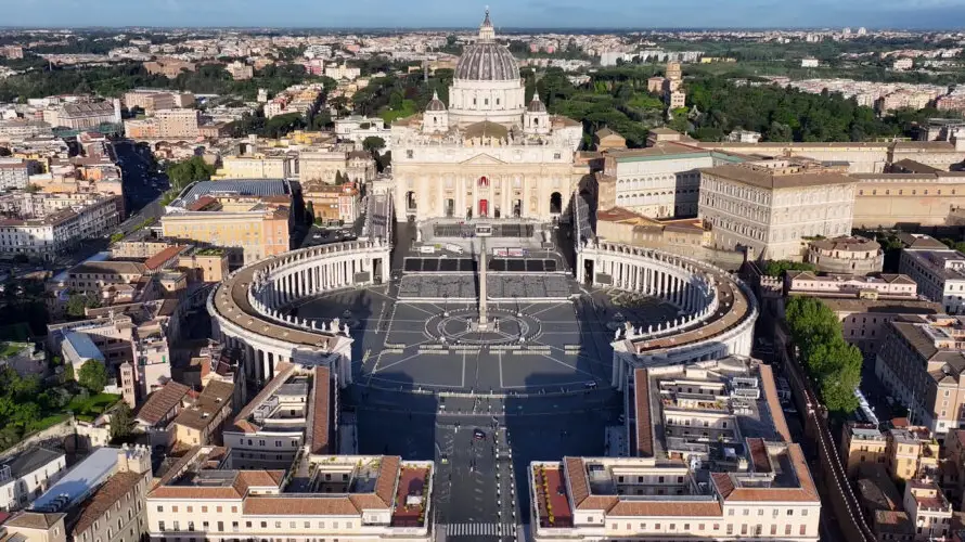 El Vaticano estrena su anuario en línea, un paso más en su transición digital