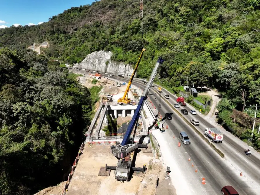 Trabajos de ampliación de carretera en Los Chorros lleva más del 50 % de avance, aseguró Obras Públicas