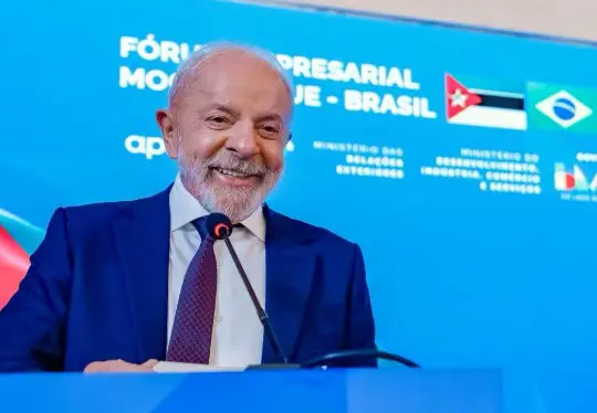 Lula y Flávio Bolsonaro empatan en intención de voto rumbo a elecciones en Brasil